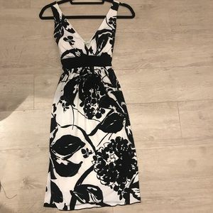 Black and white floral sleeveless dress